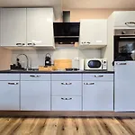 Alpha Apartament